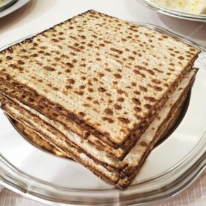 תמונת מצות מרובעות - 02273