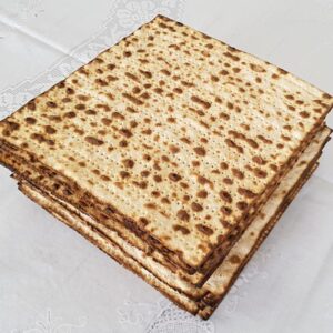 תמונת מצות מרובעות - 02987