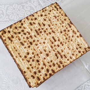 תמונת מצות מרובעות - 02995