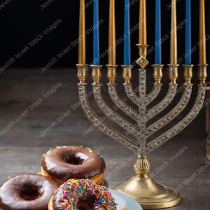 תמונת חנוכיה וסופגניות - 12953